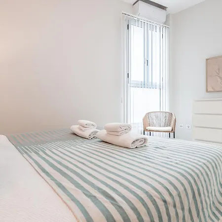 Apartment Elegante Y Acogedor Centro Hiniesta 1